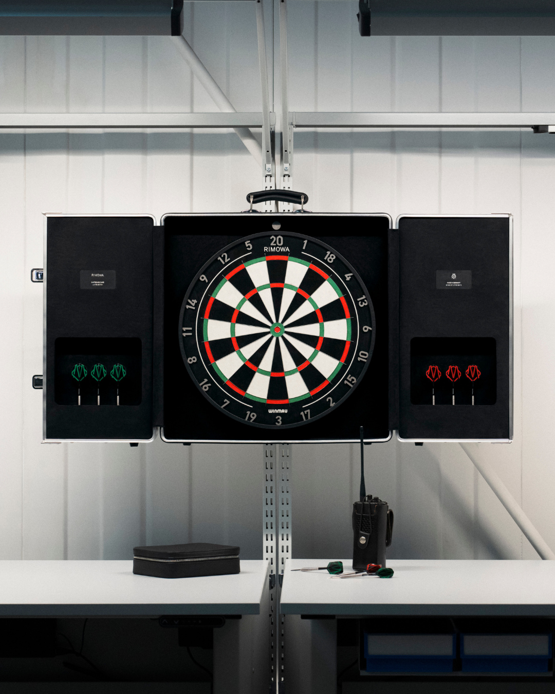 Rimowa Aluminium Dartboard Case in grooved aluminum