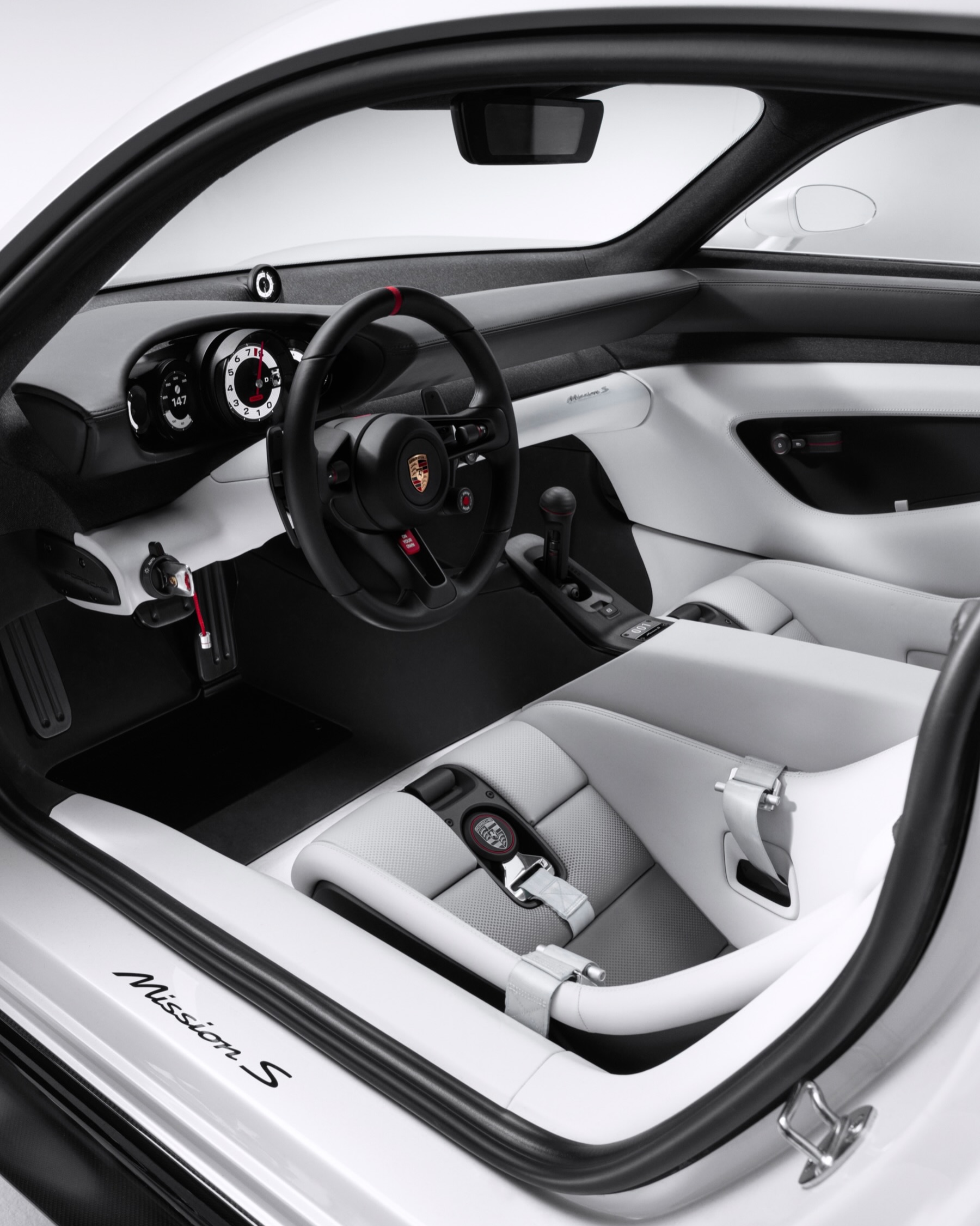 Porsche Mission S, A Concept That Treats Speed Like Culture